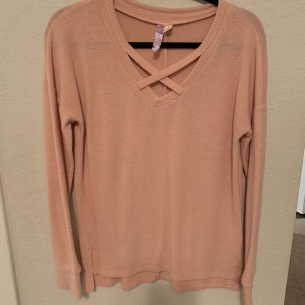FRANCESCA'S BOUTIQUE pink pullover sweater SOFT!​
